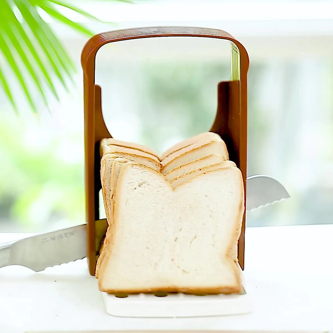 Kokubo Bread Cutter with Slicing Guide - Image 3