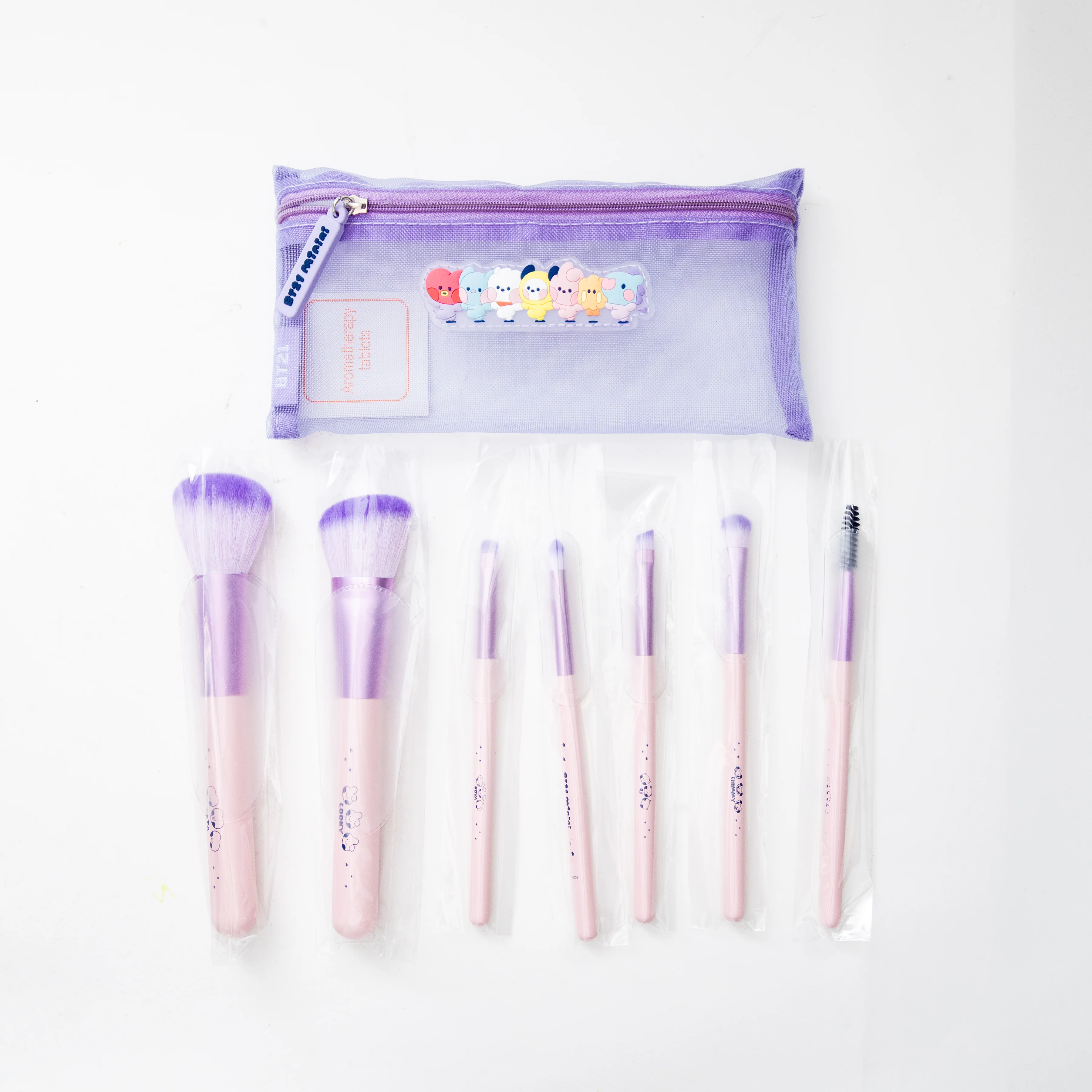 BT21 Minini Makeup Brush Set - Image 4