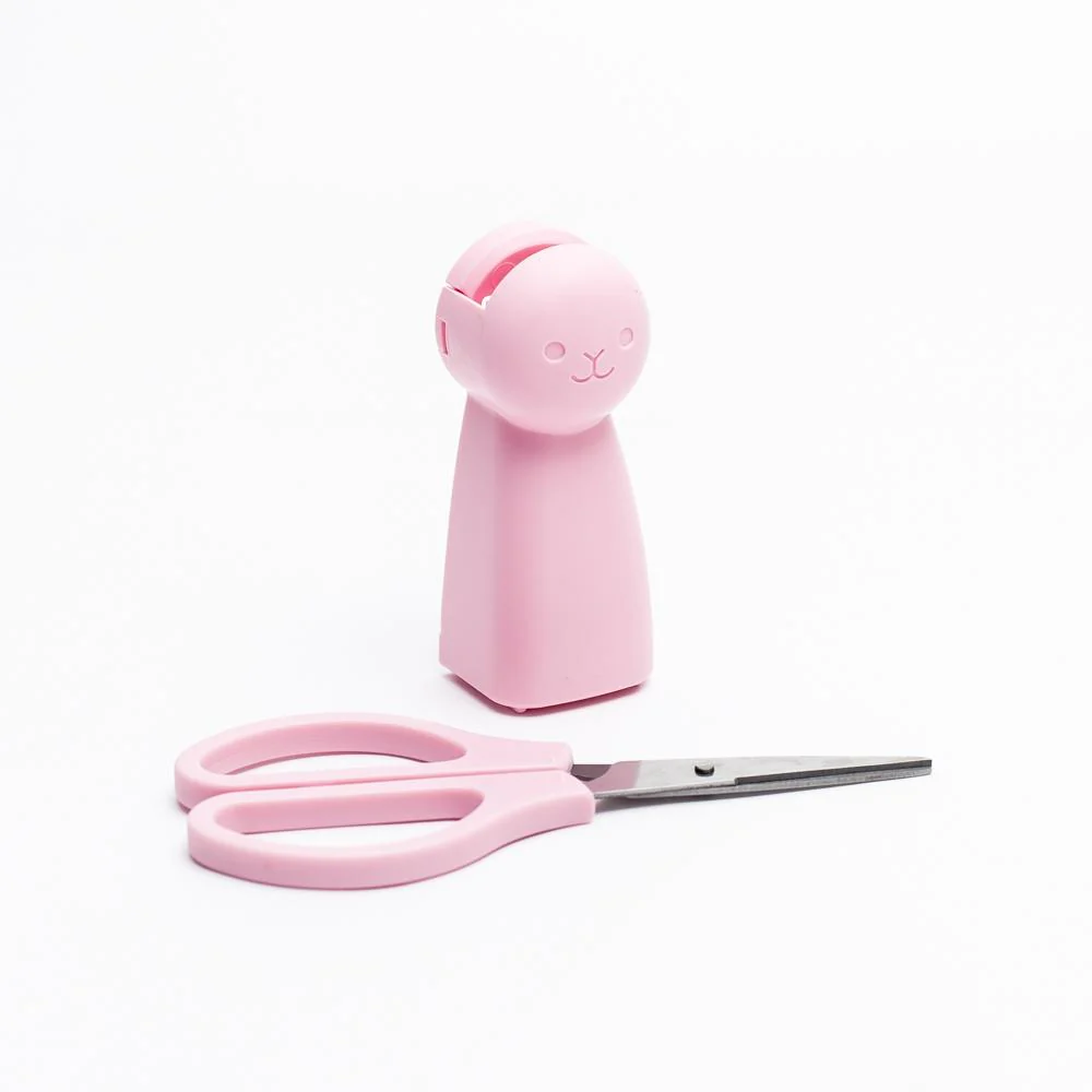 Bunny Scissors with a magnetic standable case - Image 11