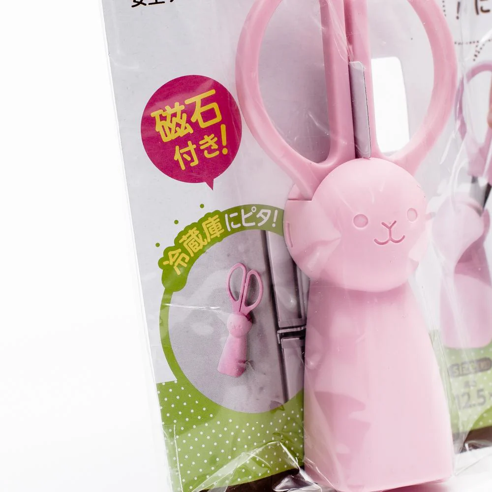 Bunny Scissors with a magnetic standable case - Image 6