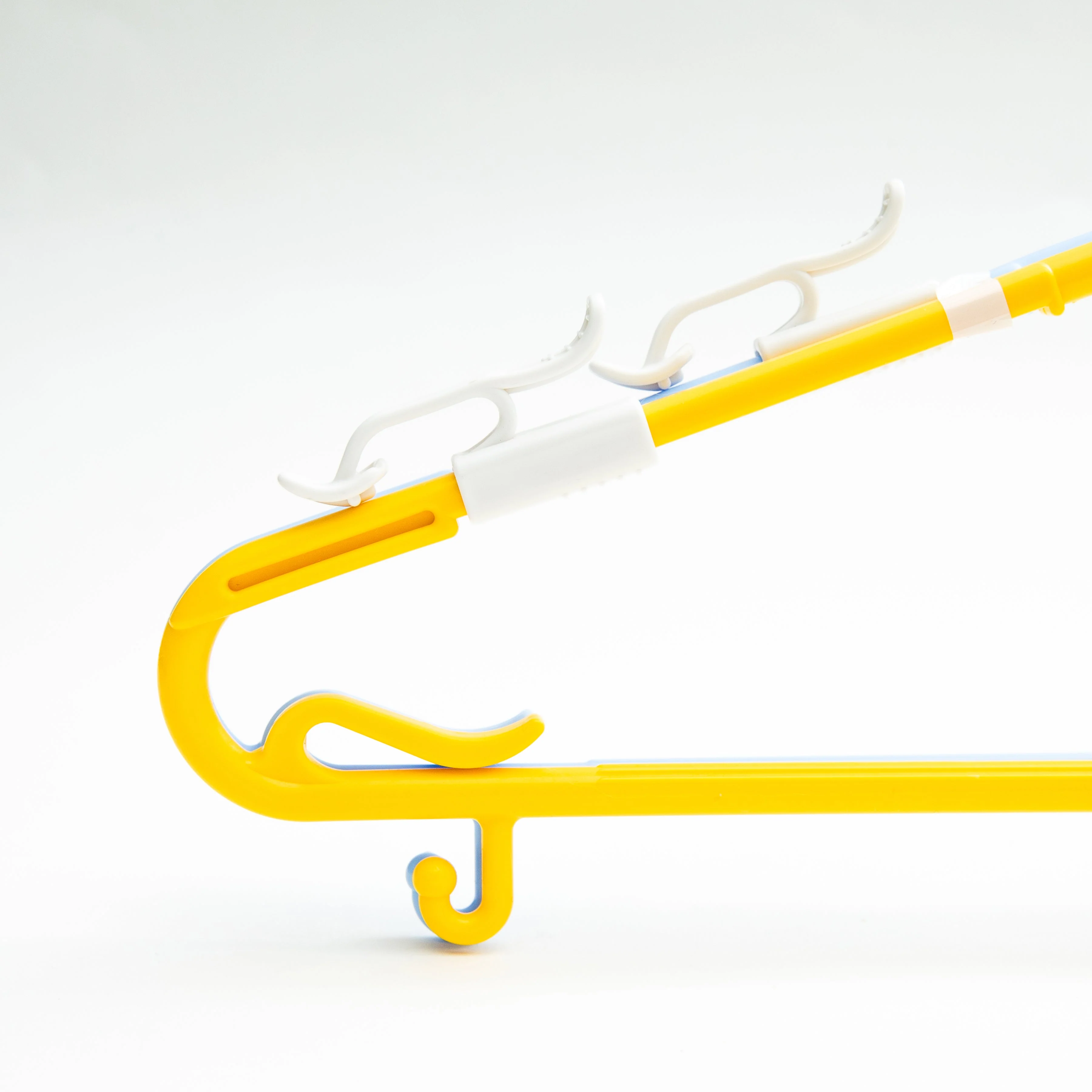 Kokubo Color Cruise Clothes Hangers with Clips (2pcs) - Image 3