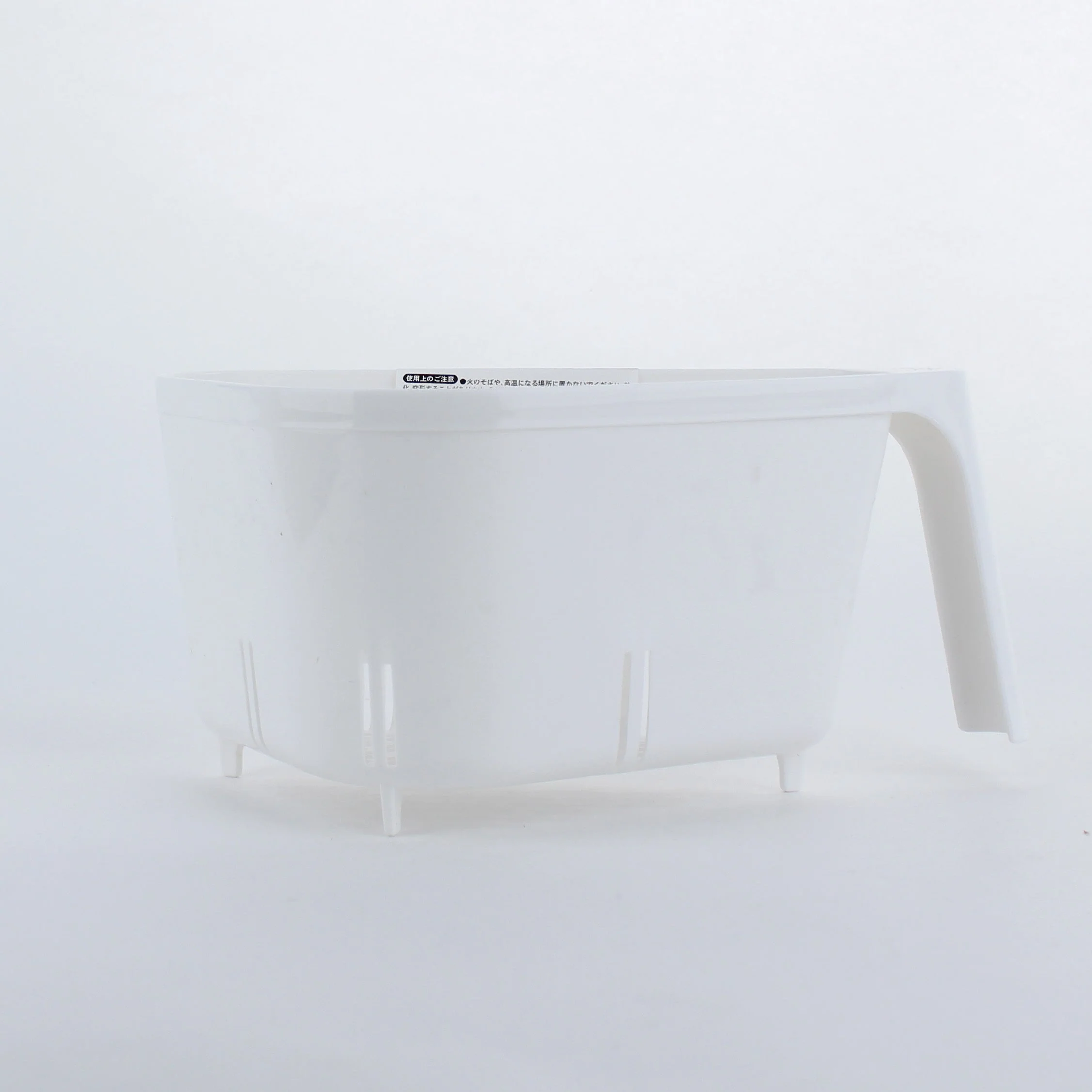 Triangular Corner Sink Strainer with Handle - Image 2