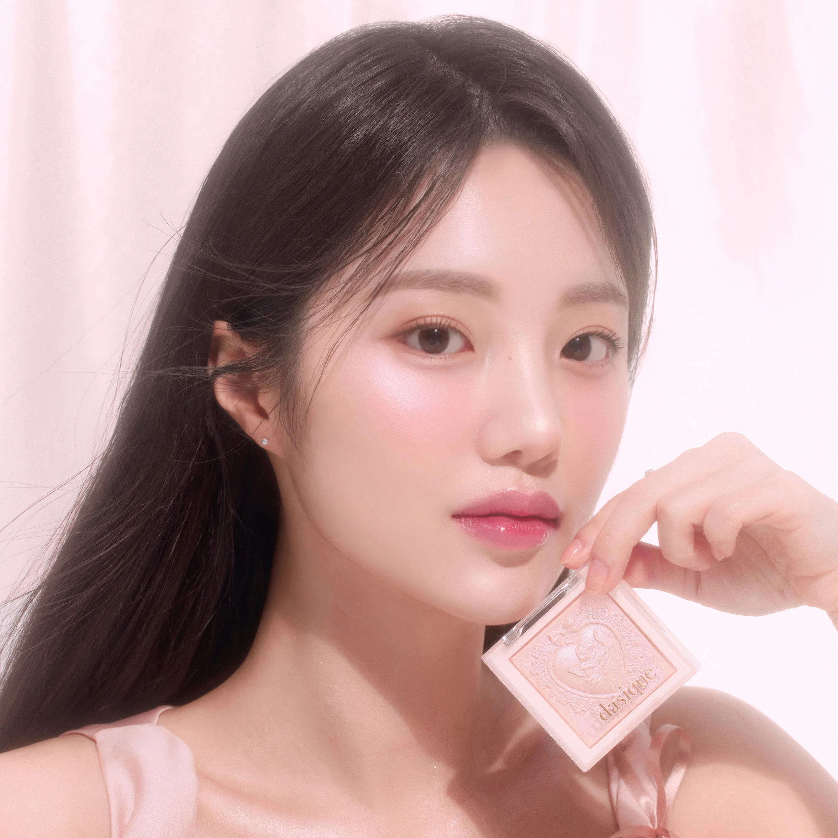 Dasique Luxe Glow Highlighter - Image 6