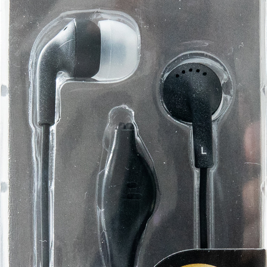 Stereo Earphones with Microphone 120cm - Image 38