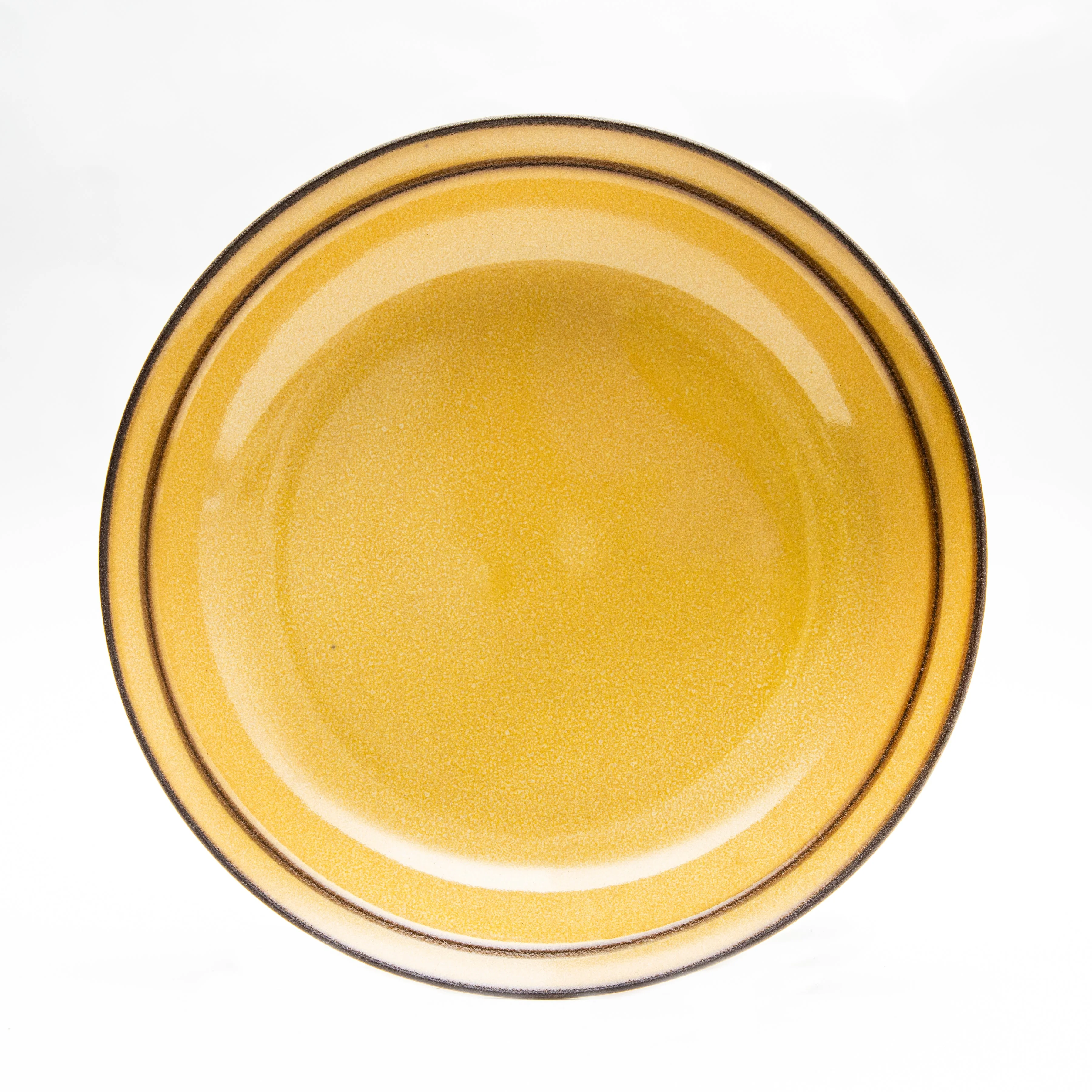 Japanese Fontaine Plate Yellow - Image 6