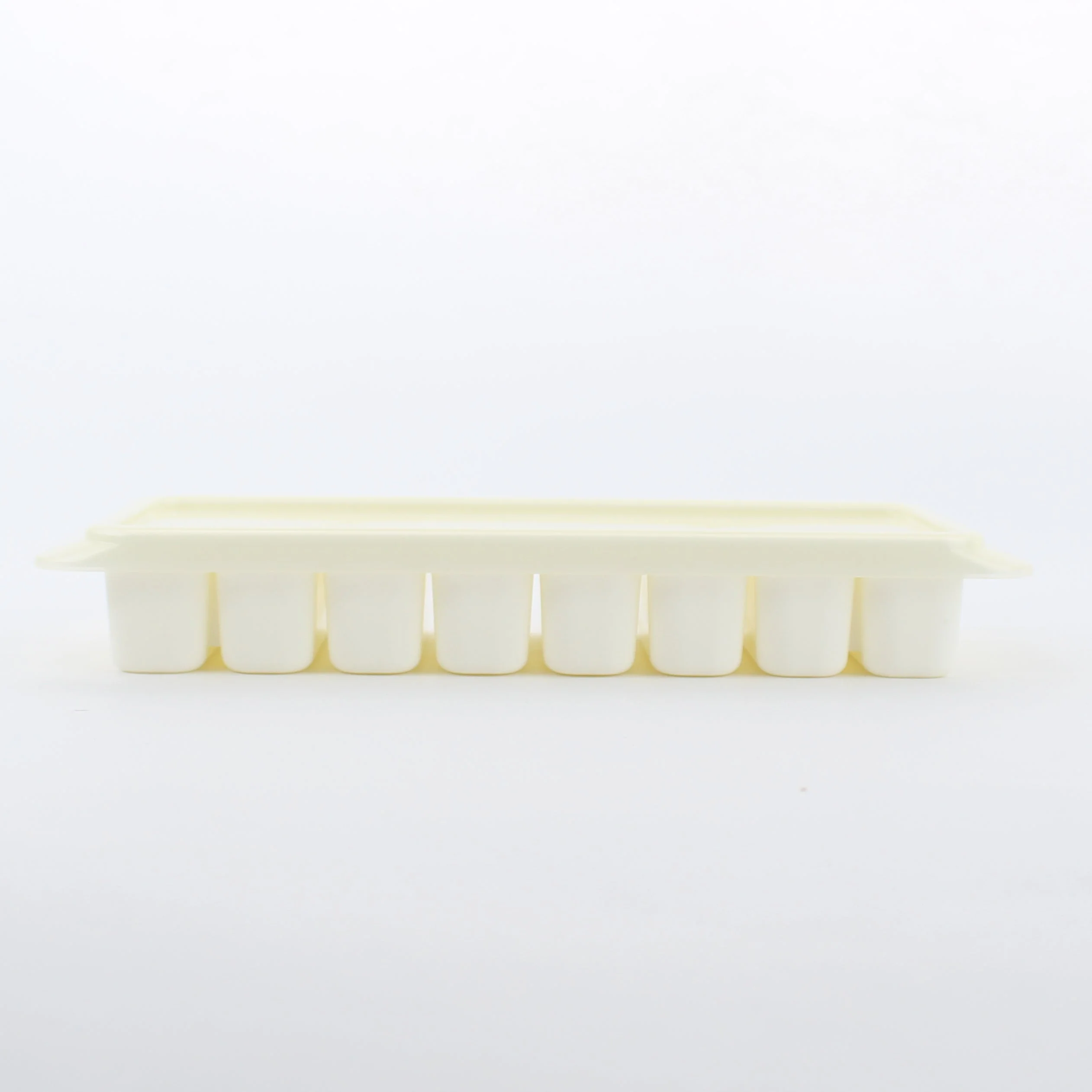 Kokubo Food Freezer Tray with 8 Block Compartment & Lid - Image 5