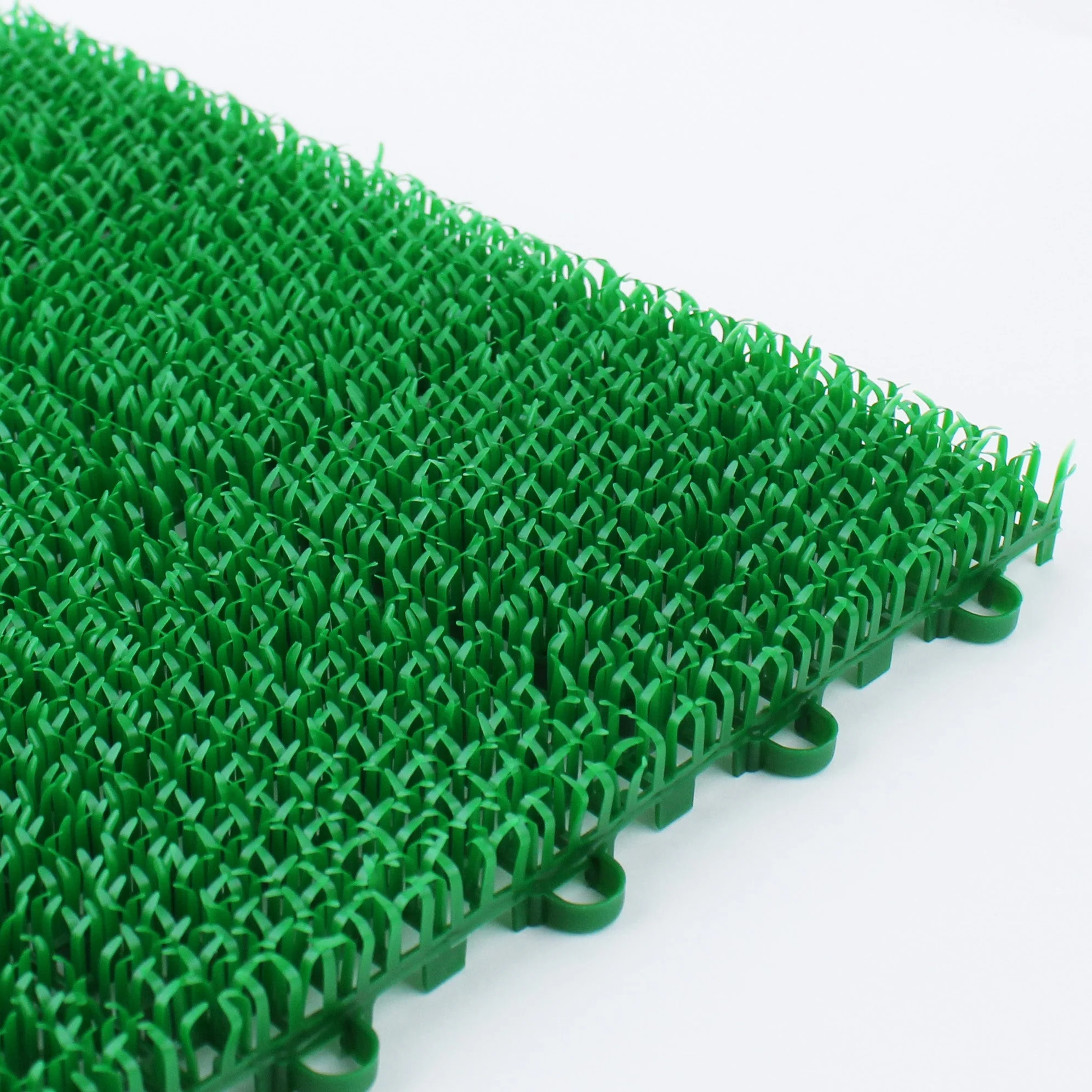 Interlocking Artificial Turf Grass Mat - Image 2