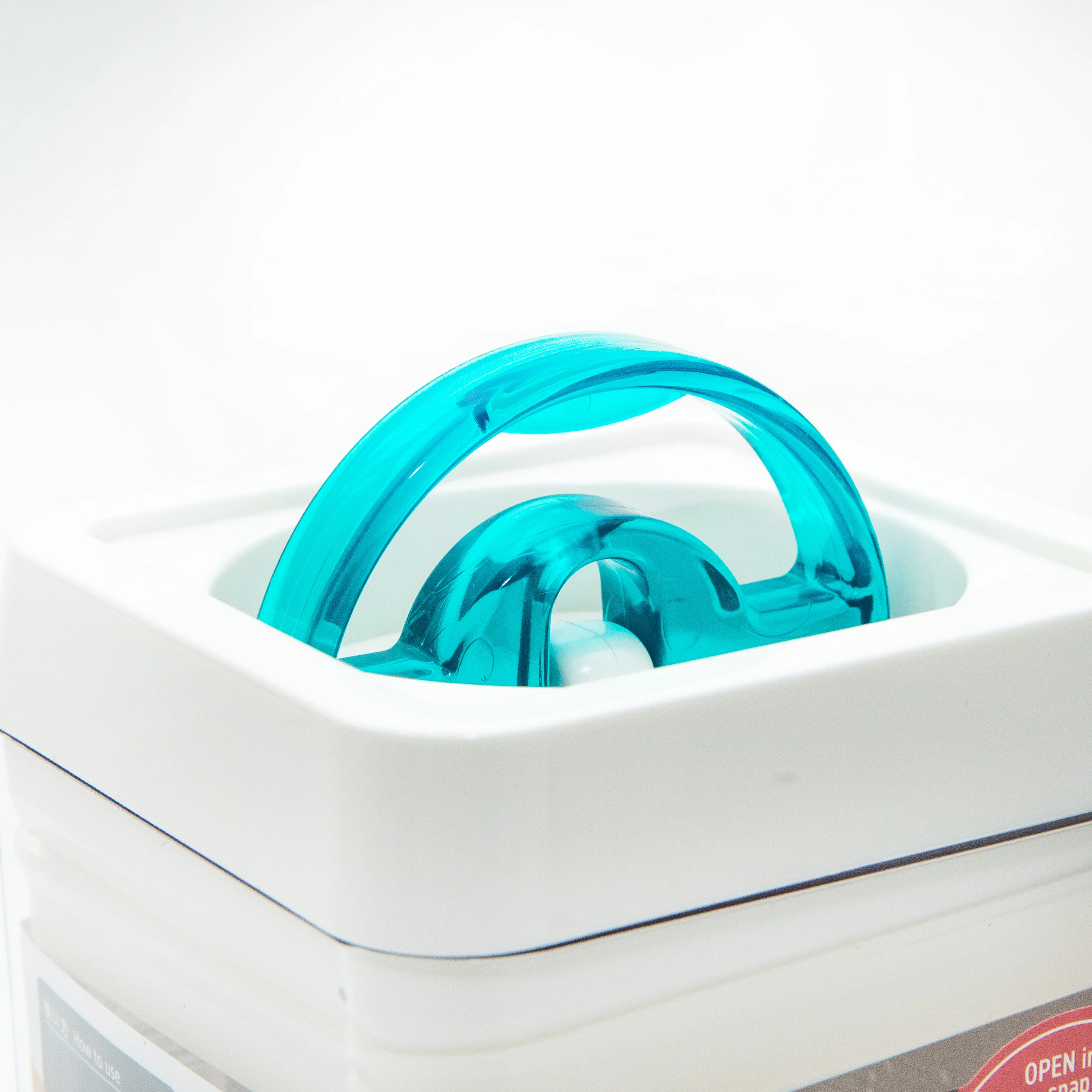 Kokubo For Dry Food Easy Lock & Release With Lever Airtight Food Storage Container - Image 15