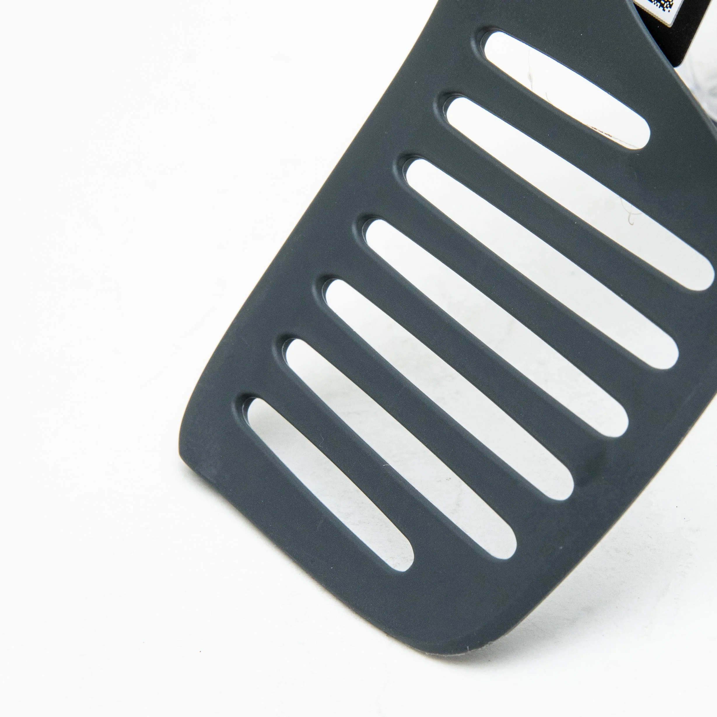 Kokubo Chef's Side Nylon Slotted Spatula - Image 2