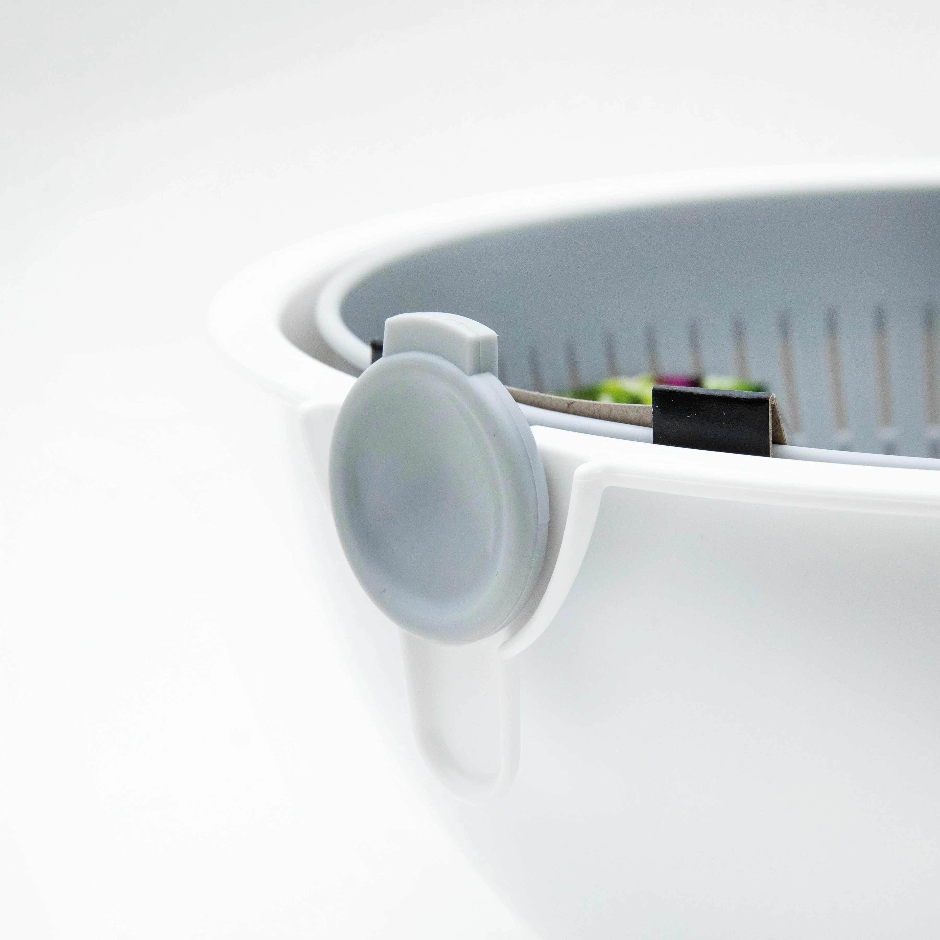 Kokubo dia.23cm 3.4L L Spin Wheel Colander - Image 4