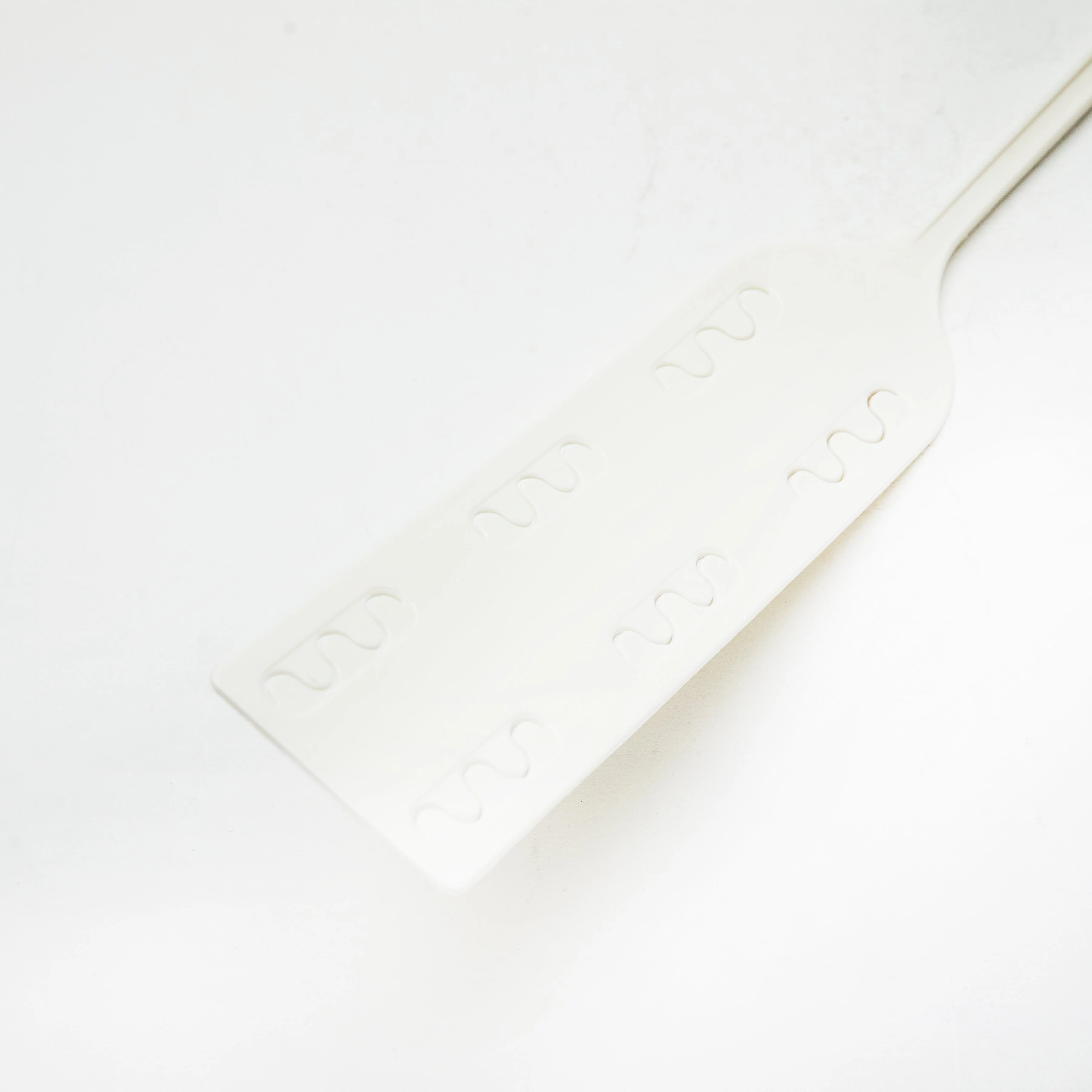 Kokubo Long Floor Wiper For Crevices - Image 2