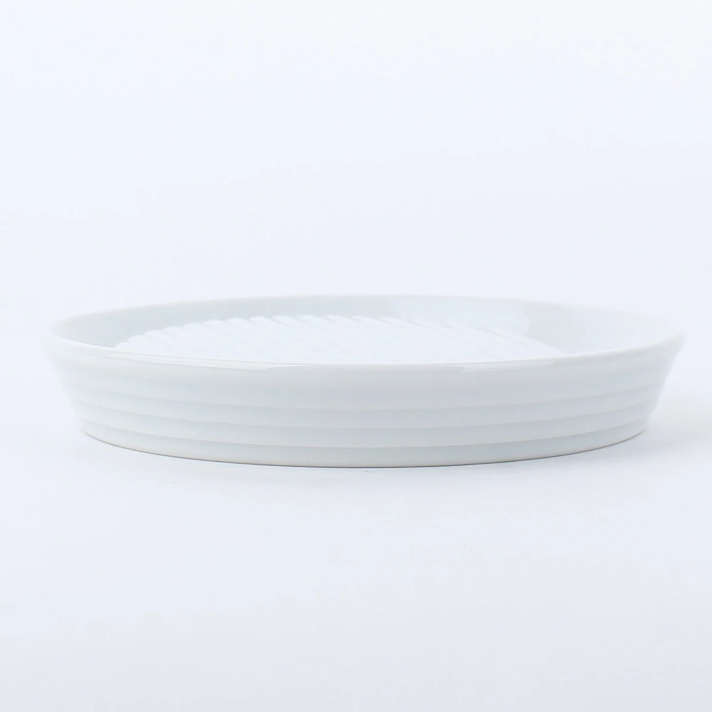 Lines Porcelain Salt Plate L d.14cm - Image 3
