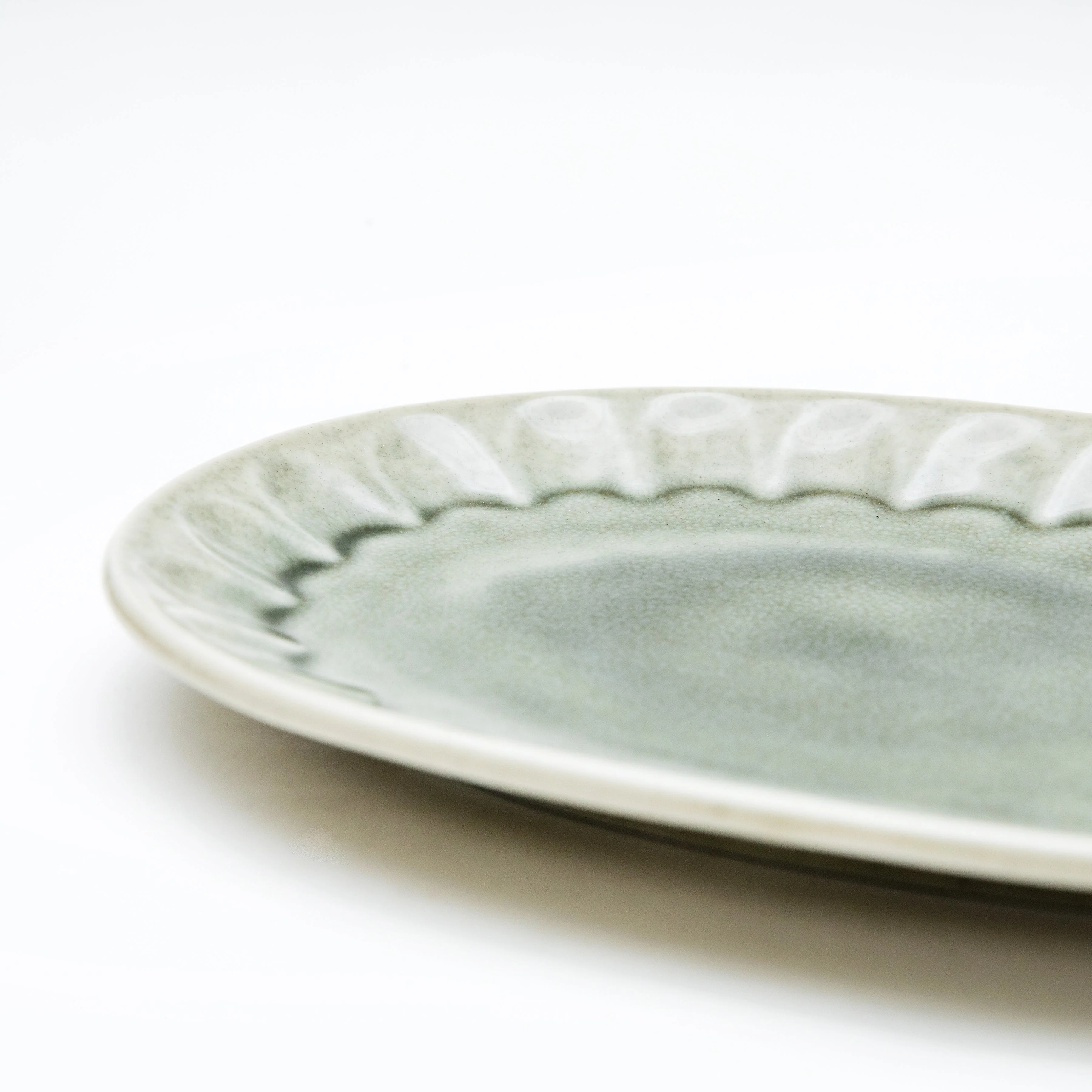 Spring Water Shinogi Oval Porcelain Plate - Image 3