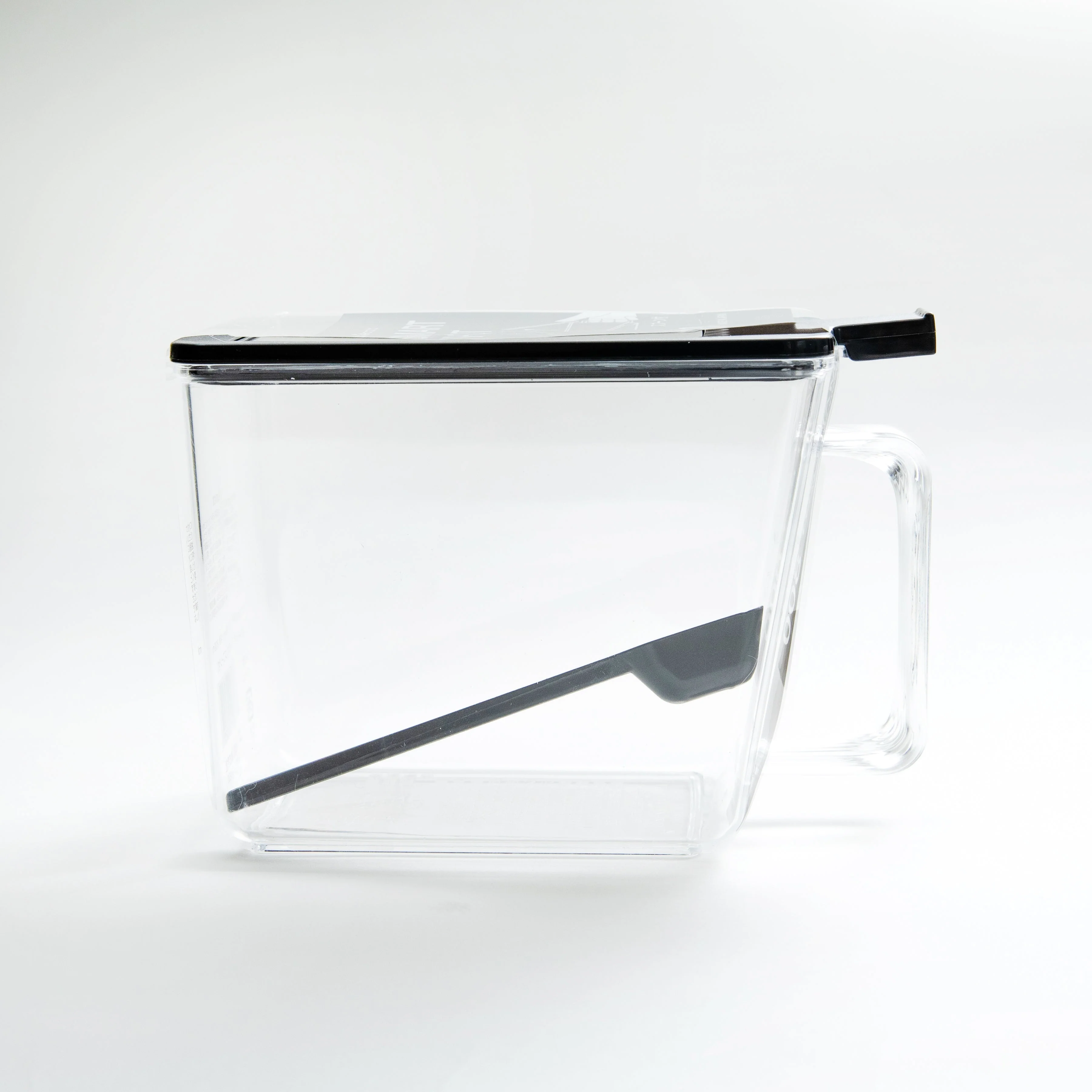 Sanada Seiko Smart Pot Seasoning Storage Container with Spoon (800ml) - Image 2