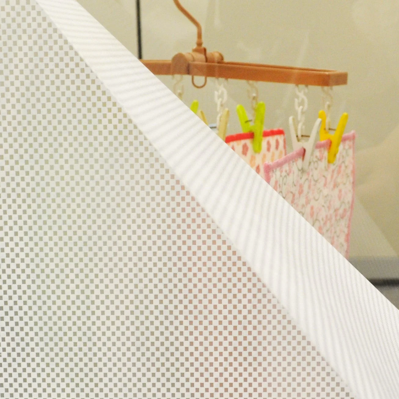Kokubo Check Lace Window Self-Adhesive Film - Image 2