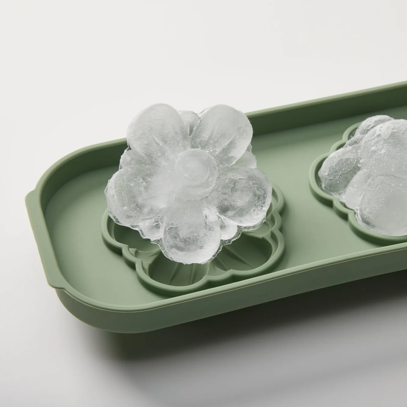 Silipot Silicone Flower Ice Tray Sage Green - Image 11