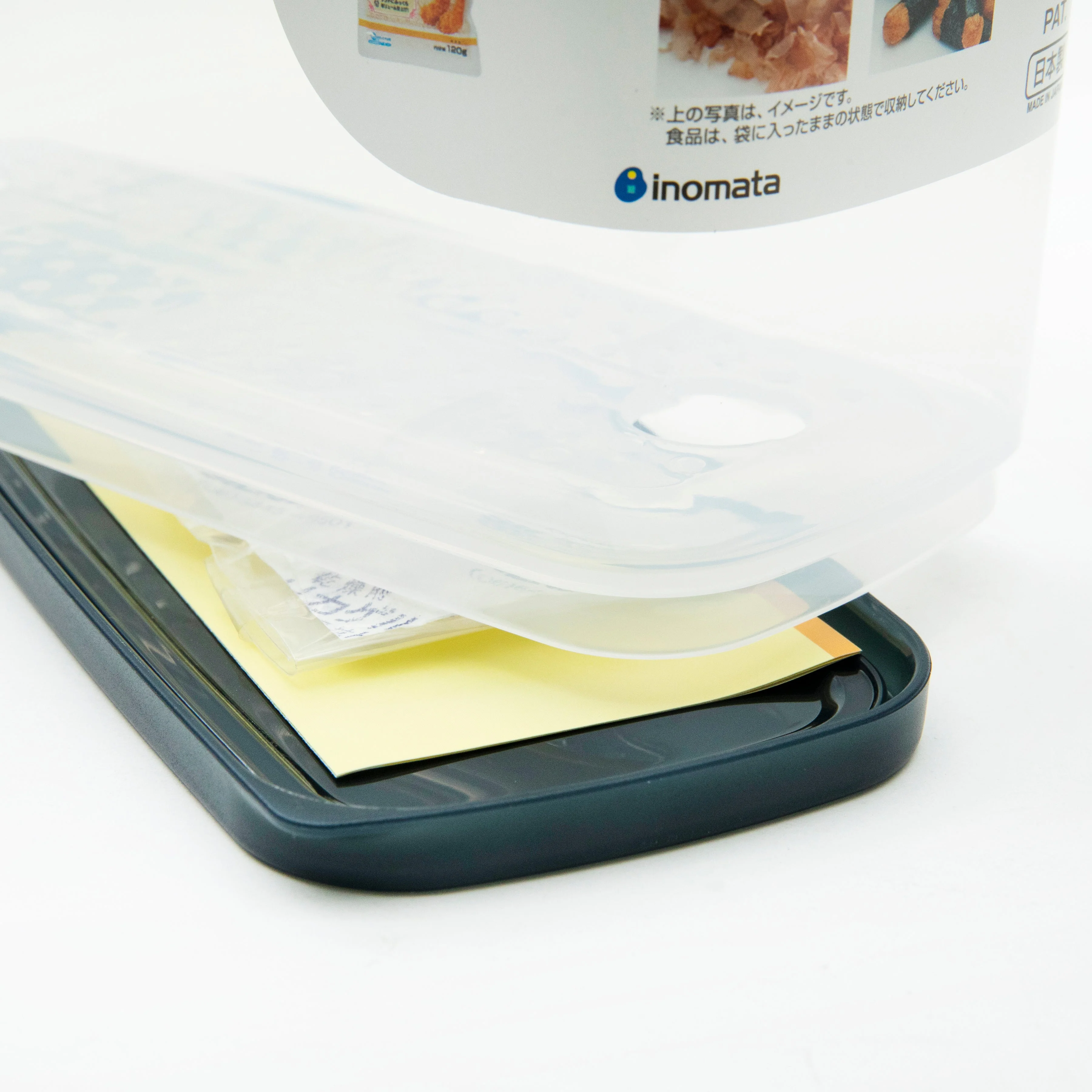 Inomata Dry Food Storage Container - Image 4