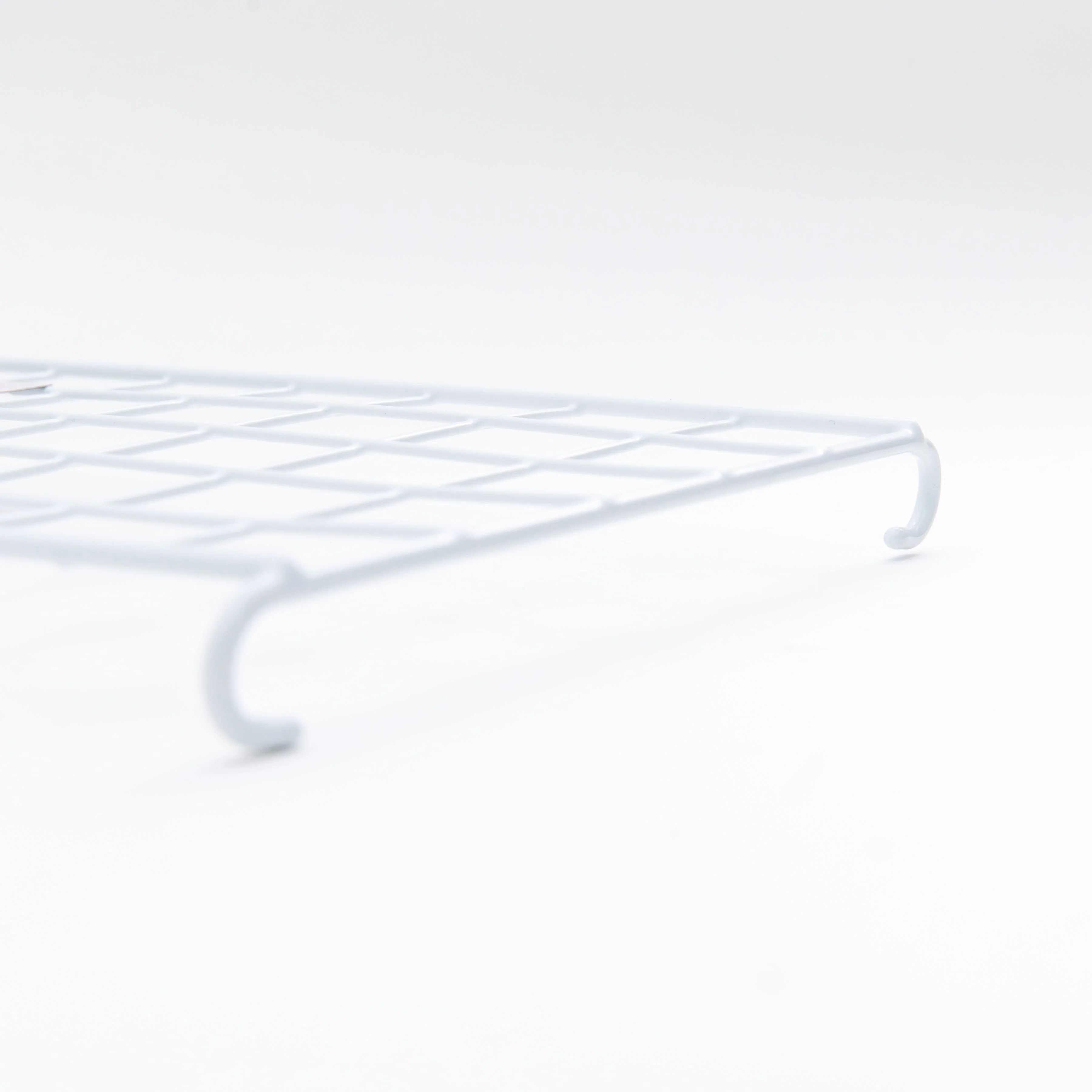 Wire Grid with Tension Rods - Image 4